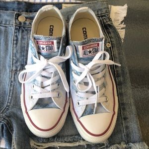 Custom Converse with Waves size 7